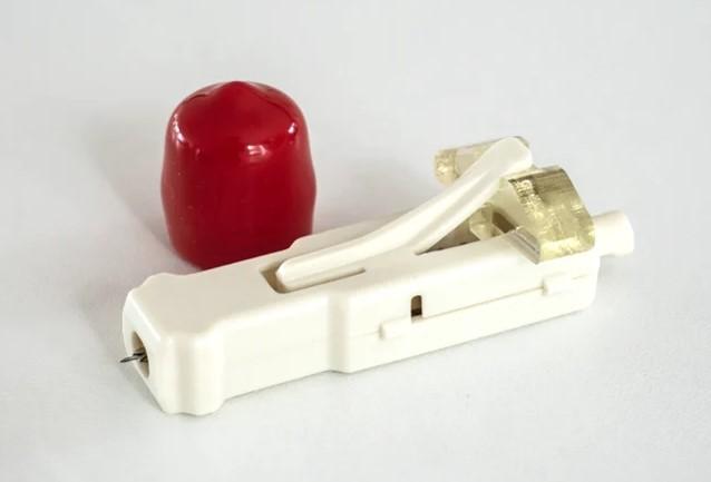 micro sampling devices